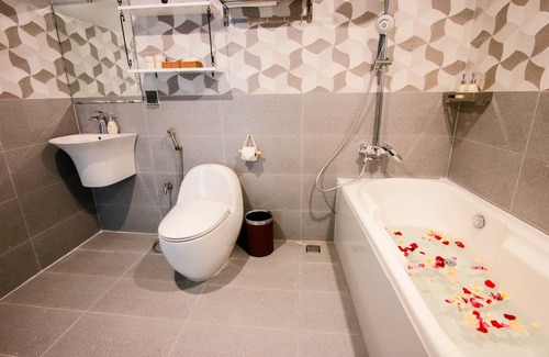 Tuy Hoa Hotel | Green Oasis Hotel