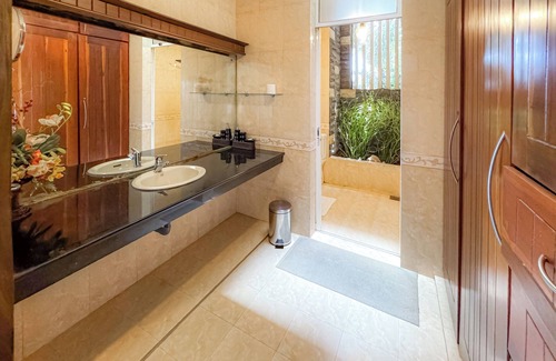 Raddolugama Hotel | Green Olive Villa