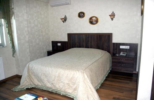 Yomra Hotel | Green Palace Suite Hotel