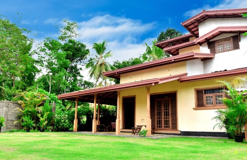 Baddegama House | Green Palm Villa