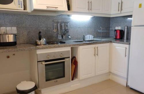 Solanas Apartment | Green Park 101 D Apto 2 amb. frente al lago