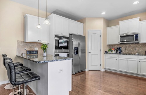 Hinesville House | Green retreat near Ft. Stewart