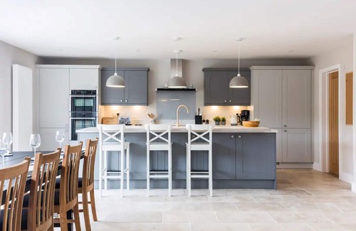 Wittering House | Green Ridge, Luxury Seaside Residence