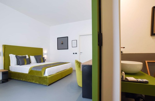 Santa Lucia Bed & Breakfast | Green Room 1 - 133