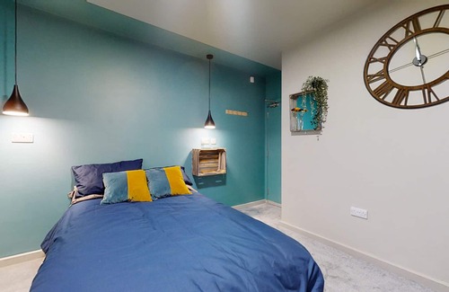 Worksop House | Green Room 4 with Garden View