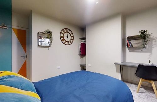 Worksop House | Green Room 4 with Garden View