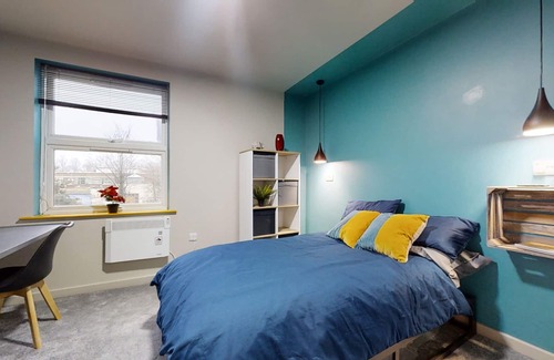 Worksop House | Green Room 4 with Garden View