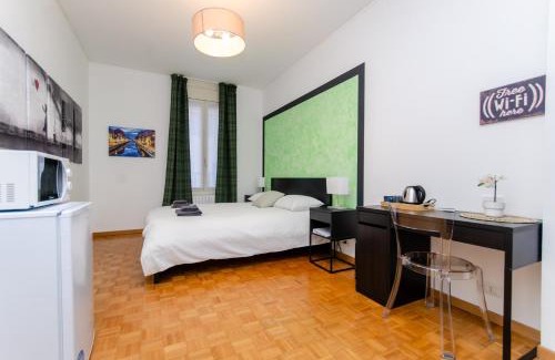 Varesine House | Green Room