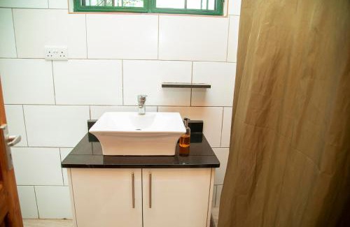 Arusha Apartment | Green Side