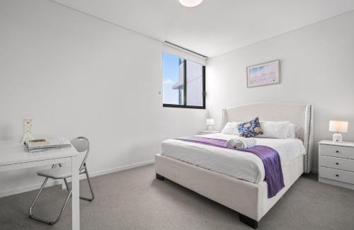 Wentworth Point Apartment | GREEN Skyline View2BR close to Easter Show