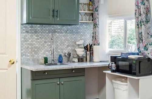 Green Mountain Falls Cabin | Green Sparrow's Nest