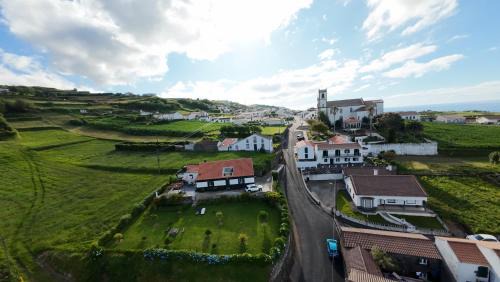 Nordeste Ski Chalet | Green Sunrise House