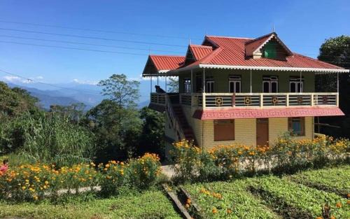 Kurseong House | Green Wings Homestay Sittong by StayApart
