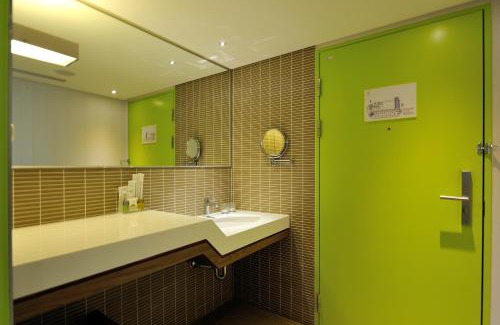 Ximending Hotel | Green World Hotel - Zhonghua