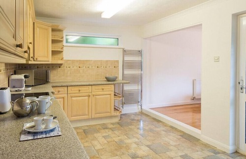 Wadebridge Cottage | Greenaway, 4 Rockhaven Gardens