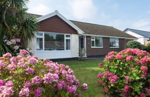 Wadebridge Cottage | Greenaway, 4 Rockhaven Gardens