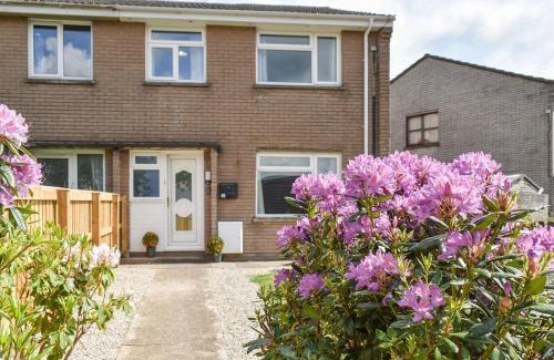 Torrington House | Greenbank Cottage