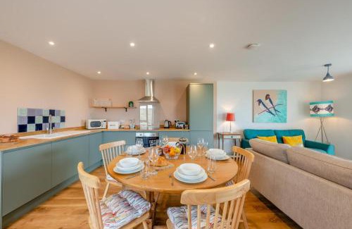 Bideford House | Greencliff Farm - Kingsland Barn