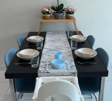 Bandar Sunway Apartment | Greenfield A Residence Sunway Subang 10 Pax 3R2B with Internet