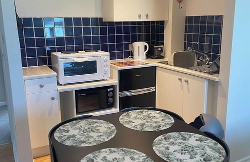 Woolfardisworthy Apartment | Greenfinch Apartment - UK49310