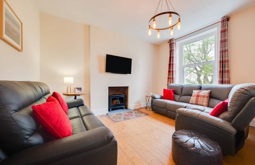 Llangadog Cottage | Greengrove Farmhouse (Glasallt)
