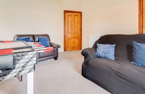 Llangadog House | Greengrove Farmhouse (Glasallt)