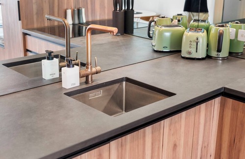 Grey Lynn Apartment | Greenhouse Apartments by Urban Rest