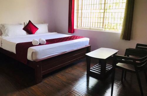 Madapura House | Greenhouse Homestay