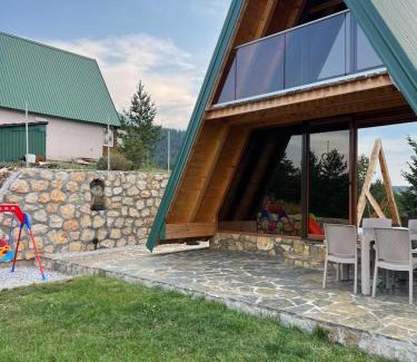 Zabljak House | Greenland