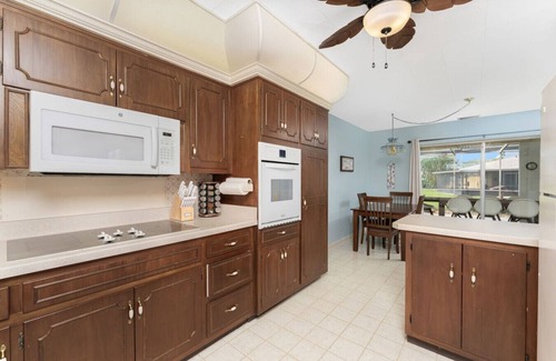 Overbrook Gardens House | Greenlawn Overbrook Gardens Home