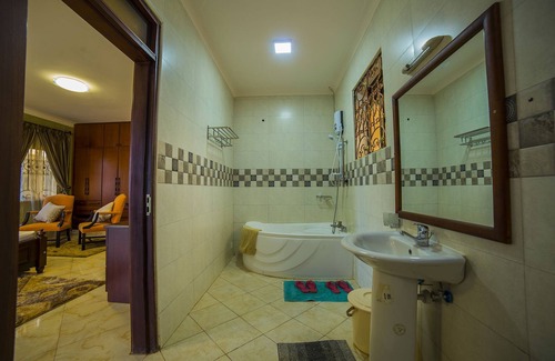 Kampala House | Greens Guest Homes