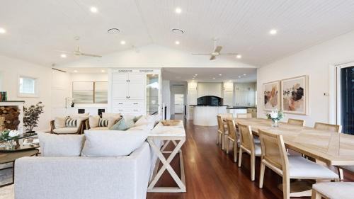 Pokolbin House | Greens on Eight