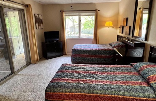 Bella Vista Apartment | Greens One Vacation Home 21