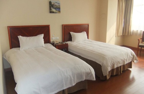 Laicheng District Hotel | GreenTree Inn LaiWu West LaiWu Road Express Hotel