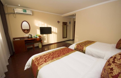 Bazhou County Hotel | GreenTree Inn Langfang Bazhou Railway Station West Yingbin Road Express Hotel