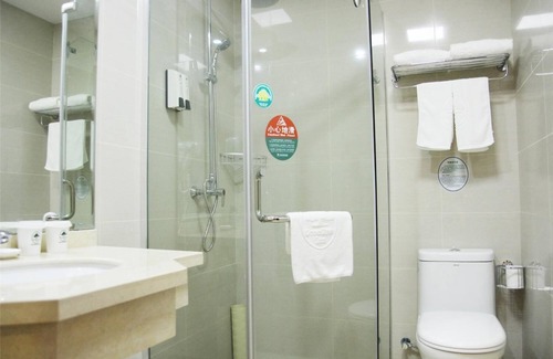 Changshu Hotel | GreenTree Inn Suzhou Changshu South HaiYu Road Hotel