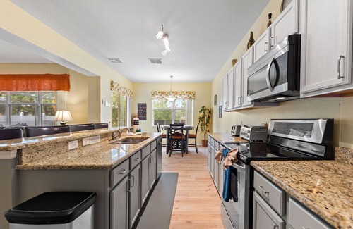 Windwood Bay Cottage | Greenview Bliss by Shine Villas #031
