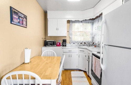Green Lake Cottage | Greenway Log Cottage - 1