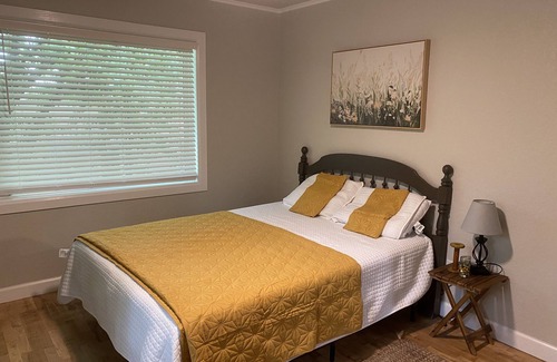 Greenwood House | Greenwood AR Adorable Cottage