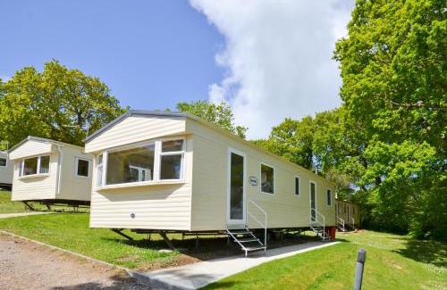 Cowes House | Greenwood