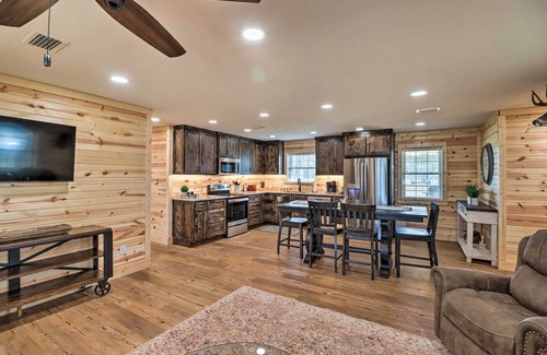 Greers Ferry House | Greers Ferry Home on 40 Acres 1/4 Mi to Lake!