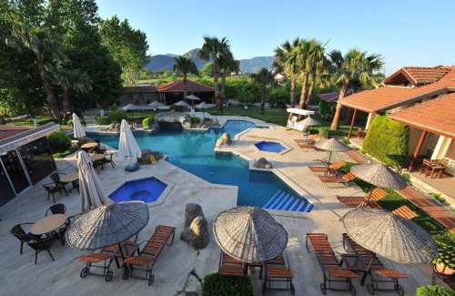 Dalyan Cabin | Grenadine Lodge
