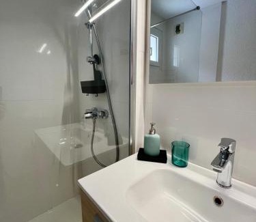 Ile Verte Apartment | Grenoble, Ile Verte, charme, terrasse et calme