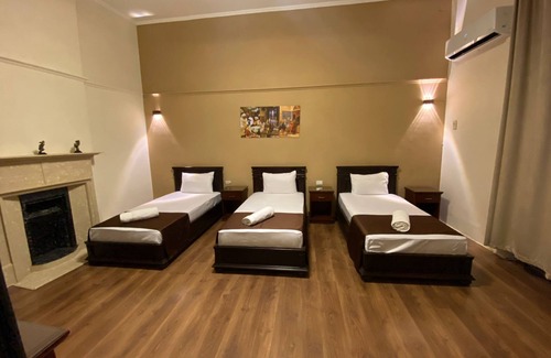 Qasr an-Nil Hotel | Gresham Hotel