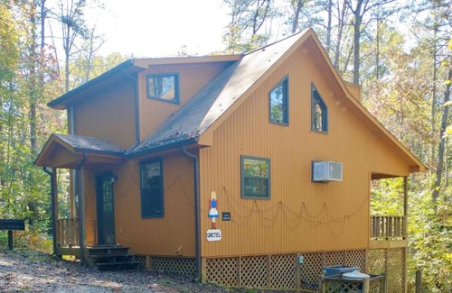 Blairsville House | Gretel at Alpine Cabins - Peaceful, Private, Perfect