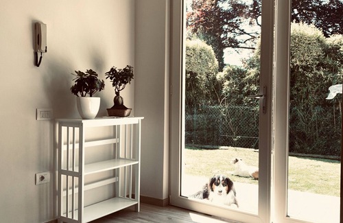 Gardone Riviera Apartment | Grethel - Theater Home, a few steps from the beach of Gardone Riviera