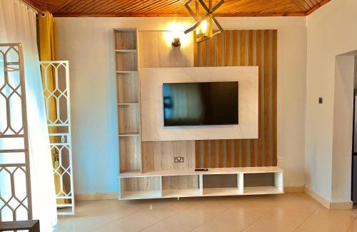 Kampala Bed & Breakfast | GREY COTTAGES