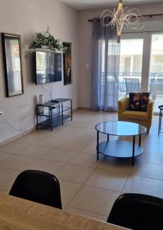 Prinos Apartment | Grey House