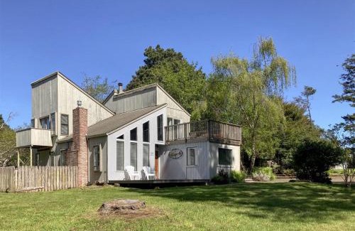 Fort Bragg House | Grey Whale