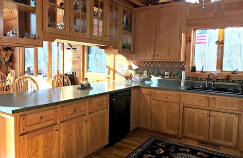 Peak Creek House | Greyson's River Ridge Retreat - Laurel Springs, NC